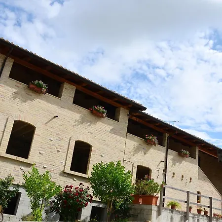 Il Casolare Bed & Breakfast Floriano