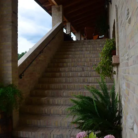 Il Casolare Bed & Breakfast Floriano